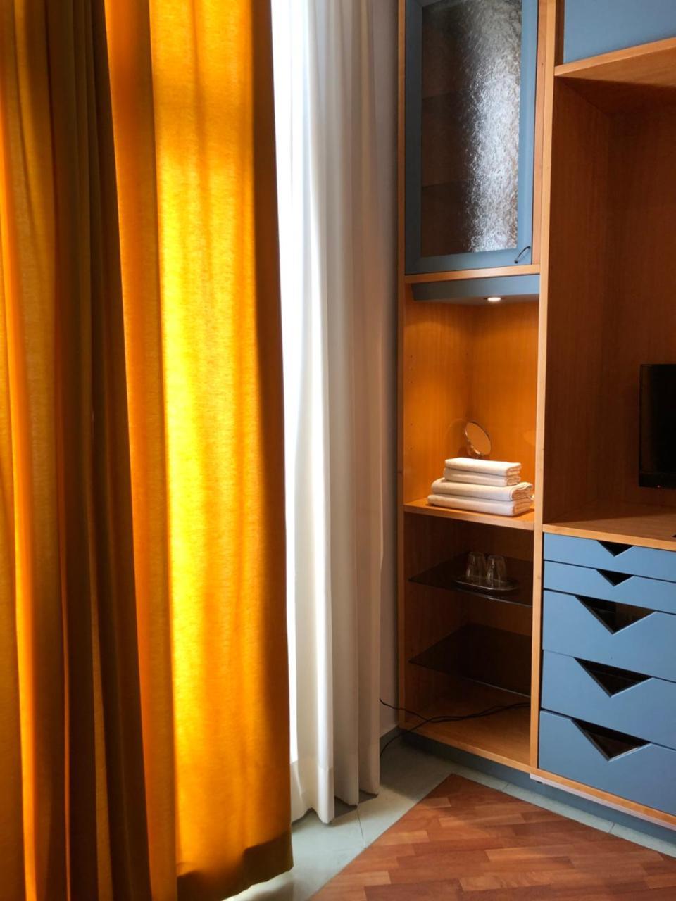 Smln Rooms & Suites Nápoles Exterior foto